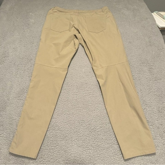 Lululemon ABC Pant Classic Chino Men Sz 36x33” Stretch Casual Tofino Sand - Picture 2 of 11